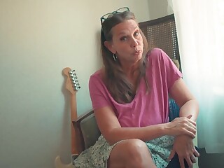 熟女张腿接受深挖手指猛插 (35)