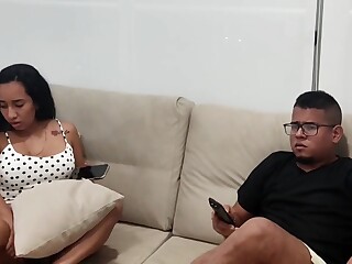 Leyne Rodriguez follada duro en cama amateur